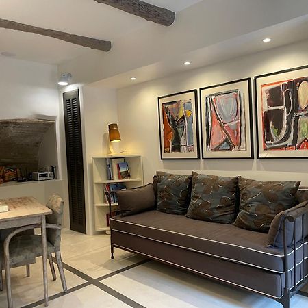 La Calade, Maison De Village กอร์ด ภายนอก รูปภาพ